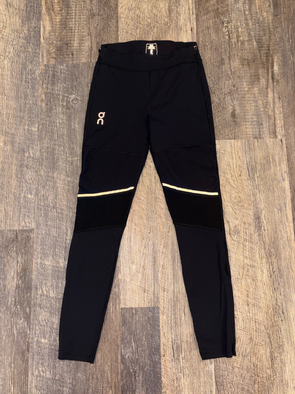 On Running Black Performance Tights Leggings - Size S